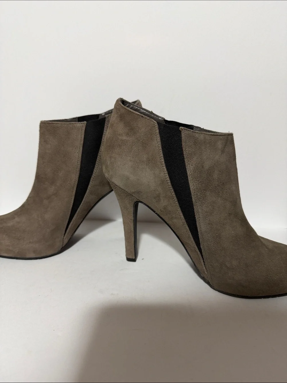 Jessica Simpson Taupe Suede Ankle Booties with Black Elastic Panel